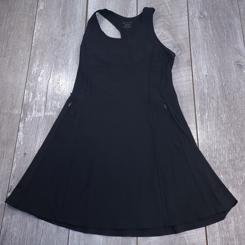Athleta Levitate Dress Womens Medium Black Racerback Active Tennis Golf Pockets